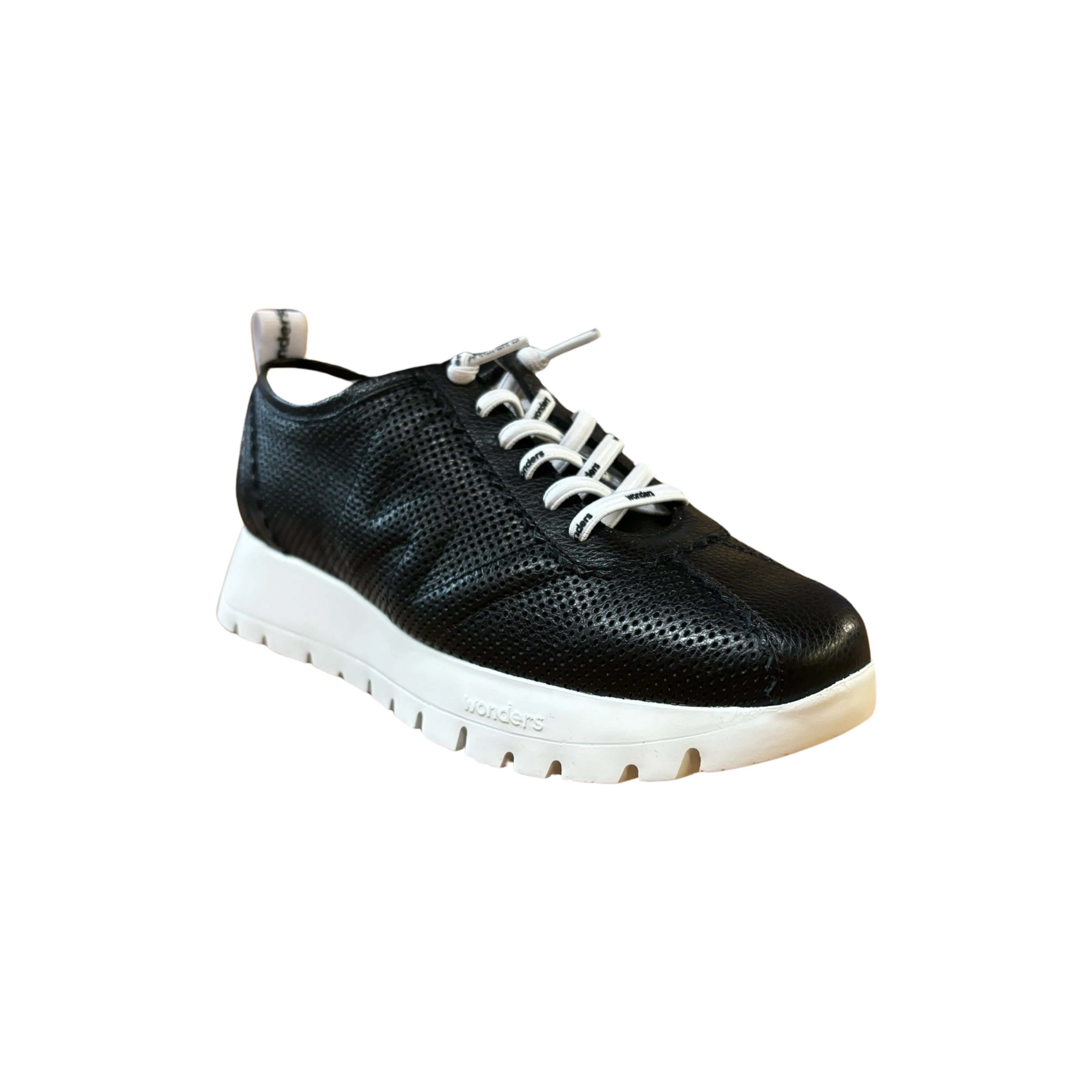 A2424 Black Sneaker