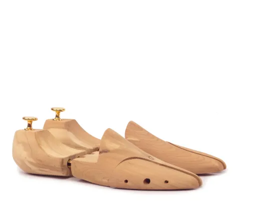 Fassona Cedar Wood Shoe Tree