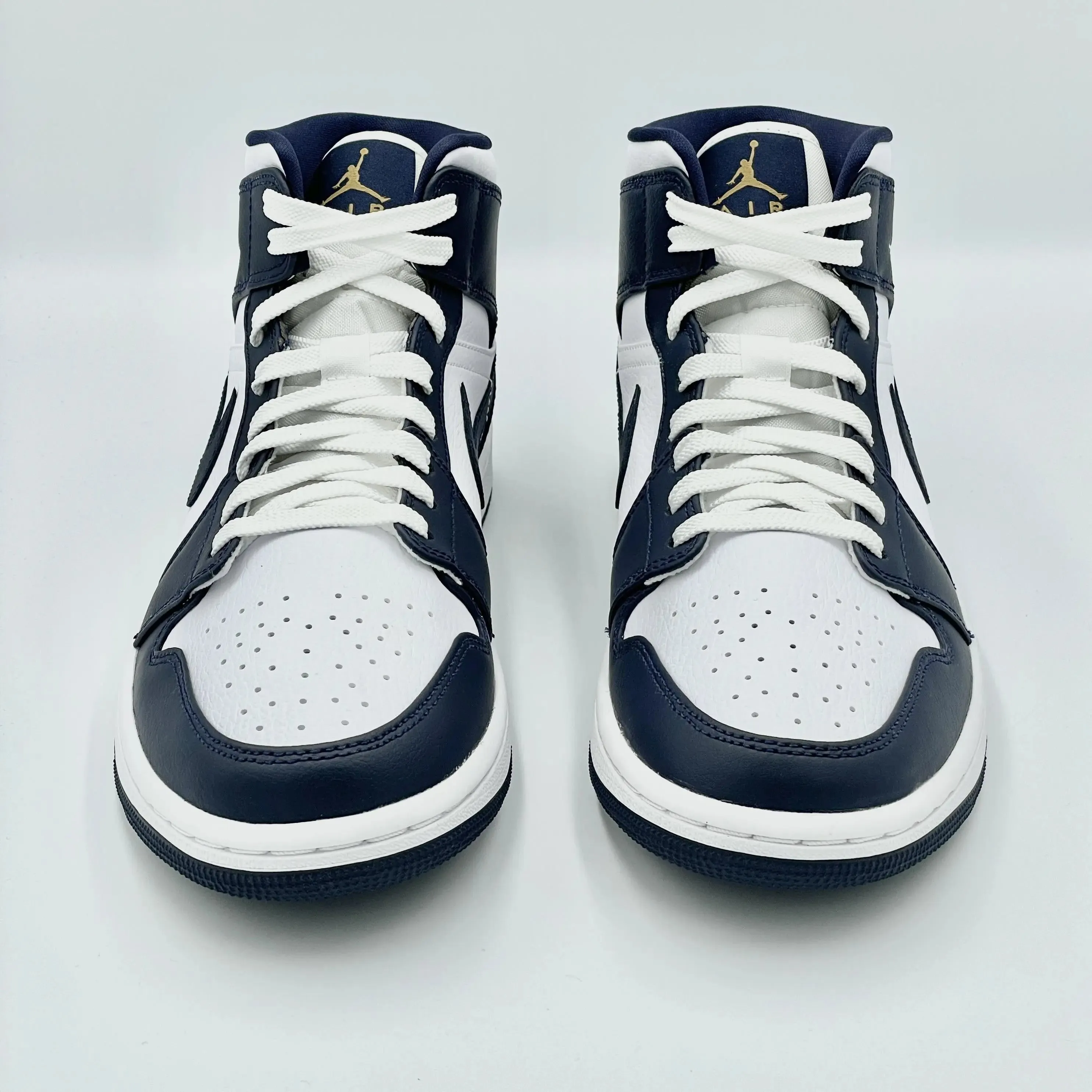 Jordan 1 Mid White Obsidian