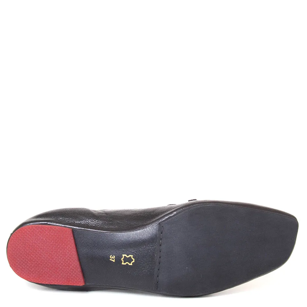 Kaho Women's Leather Slip-on Shoe