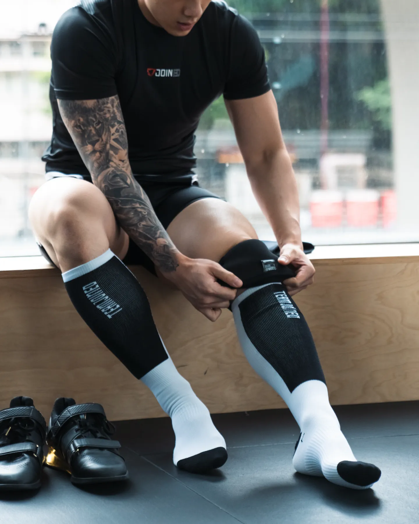 Shin Protection Deadlift Socks