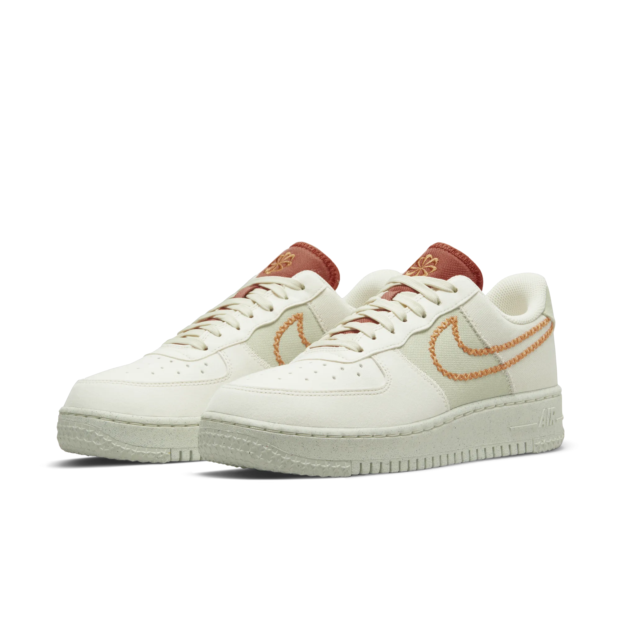 WOMEN'S  NIKE AIR FORCE 1 '07 LOW